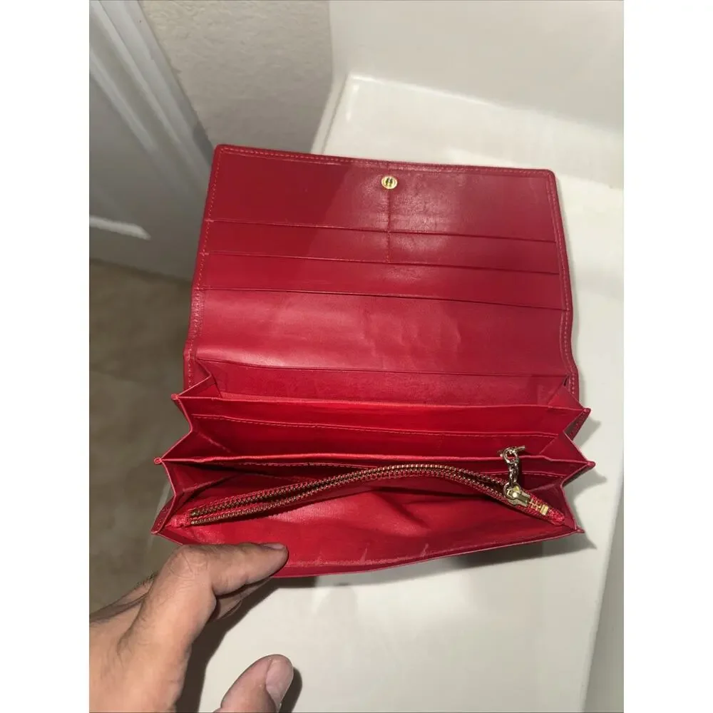 Yves Saint Laurent super vhtf